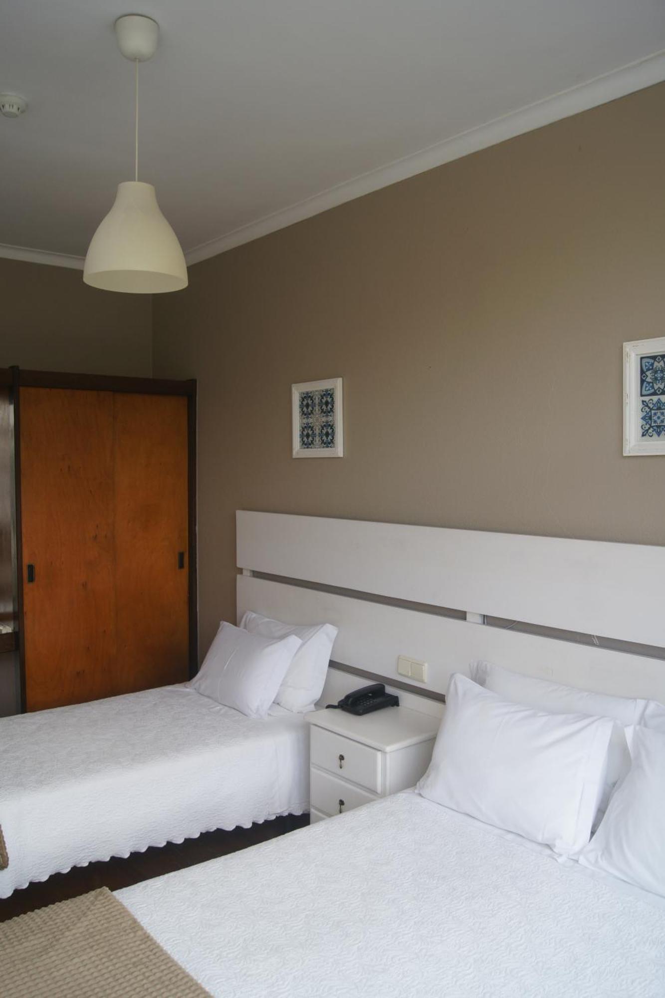 Hotel Chique Aliados Порто Екстериор снимка